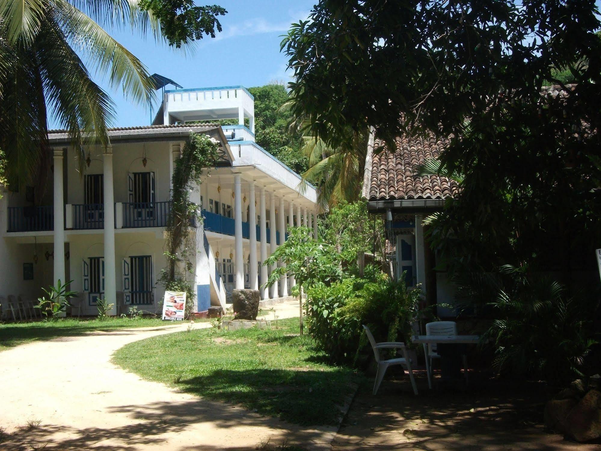 Zimmer Rest Unawatuna Exterior foto